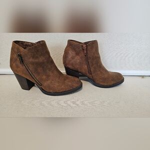 Rampage Side Zip Ankle Boots (Brown)